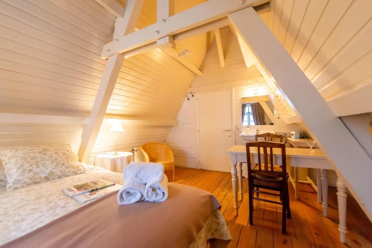 Bed and Breakfast B&B Geerwijn Μπριζ